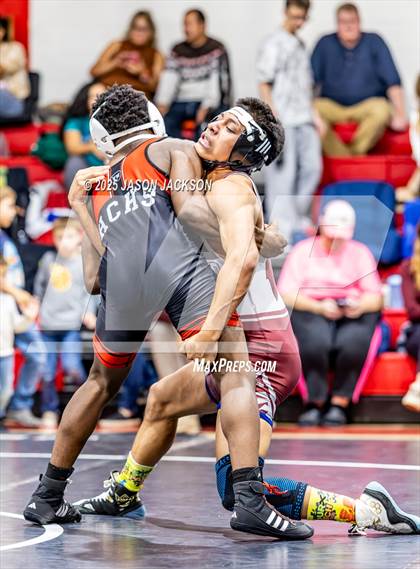 Thumbnail 2 in Vernon Walworth Memorial Duals photogallery.