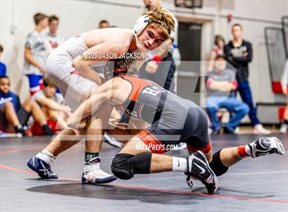 Thumbnail 2 in Vernon Walworth Memorial Duals photogallery.