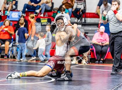 Thumbnail 2 in Vernon Walworth Memorial Duals photogallery.