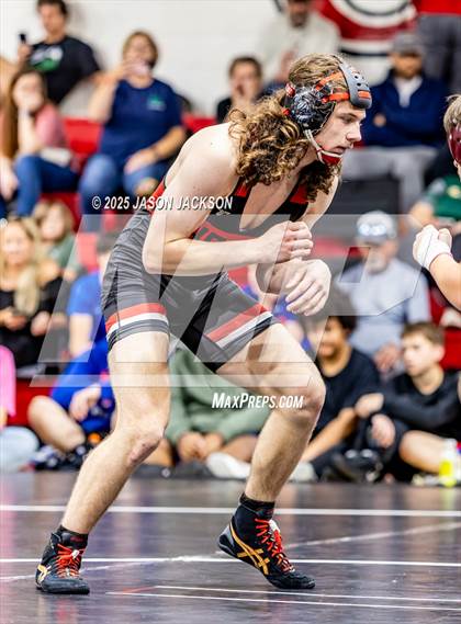 Thumbnail 2 in Vernon Walworth Memorial Duals photogallery.