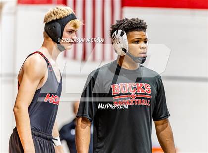 Thumbnail 3 in Vernon Walworth Memorial Duals photogallery.