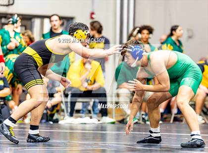 Thumbnail 3 in Vernon Walworth Memorial Duals photogallery.