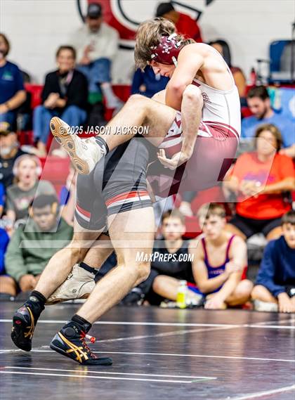 Thumbnail 2 in Vernon Walworth Memorial Duals photogallery.