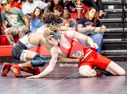 Thumbnail 3 in Vernon Walworth Memorial Duals photogallery.
