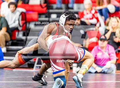 Thumbnail 2 in Vernon Walworth Memorial Duals photogallery.
