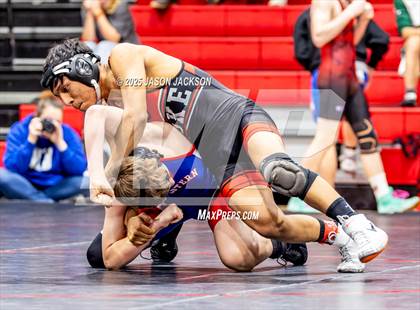 Thumbnail 2 in Vernon Walworth Memorial Duals photogallery.