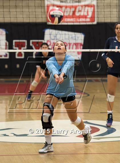 Thumbnail 3 in Liberty vs. Clovis North  photogallery.