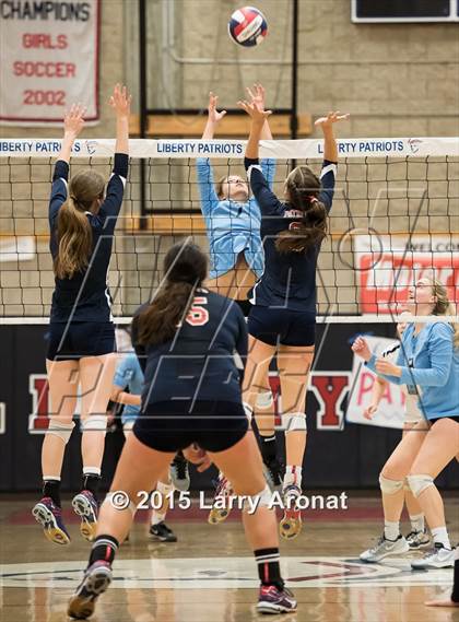 Thumbnail 1 in Liberty vs. Clovis North  photogallery.