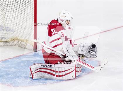 Thumbnail 3 in Hingham vs. Pope Francis (MIAA Division 1A) photogallery.