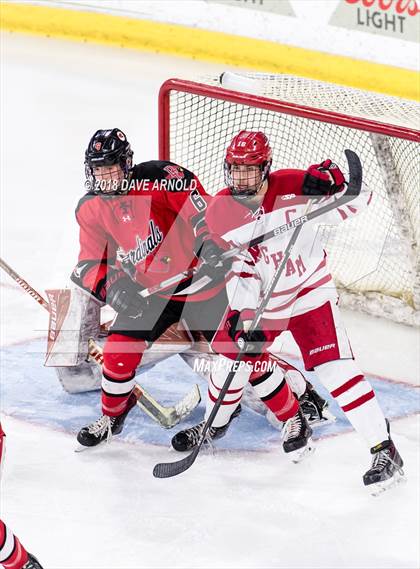 Thumbnail 2 in Hingham vs. Pope Francis (MIAA Division 1A) photogallery.