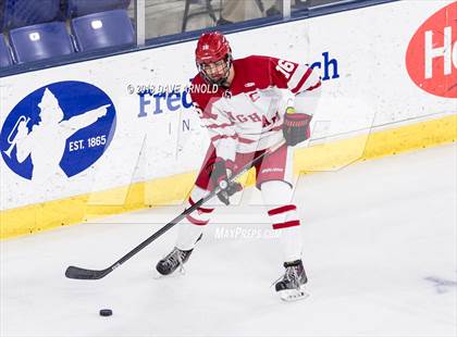 Thumbnail 1 in Hingham vs. Pope Francis (MIAA Division 1A) photogallery.