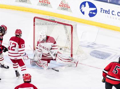 Thumbnail 1 in Hingham vs. Pope Francis (MIAA Division 1A) photogallery.
