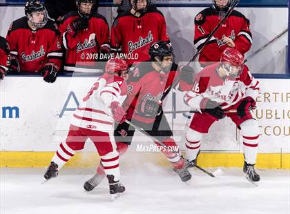 Thumbnail 3 in Hingham vs. Pope Francis (MIAA Division 1A) photogallery.