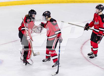 Thumbnail 2 in Hingham vs. Pope Francis (MIAA Division 1A) photogallery.