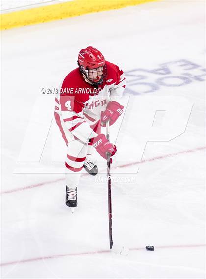 Thumbnail 3 in Hingham vs. Pope Francis (MIAA Division 1A) photogallery.