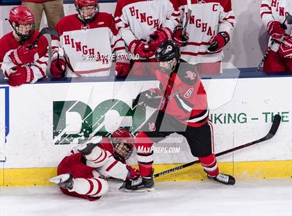 Thumbnail 1 in Hingham vs. Pope Francis (MIAA Division 1A) photogallery.