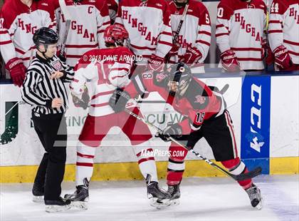 Thumbnail 2 in Hingham vs. Pope Francis (MIAA Division 1A) photogallery.