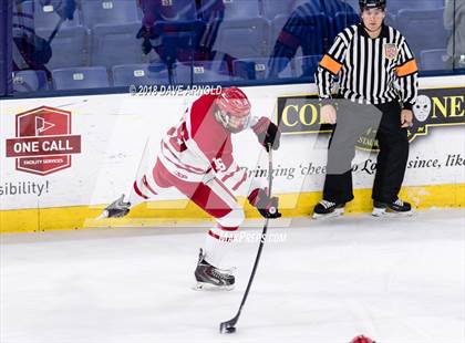 Thumbnail 1 in Hingham vs. Pope Francis (MIAA Division 1A) photogallery.