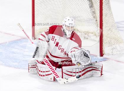 Thumbnail 2 in Hingham vs. Pope Francis (MIAA Division 1A) photogallery.