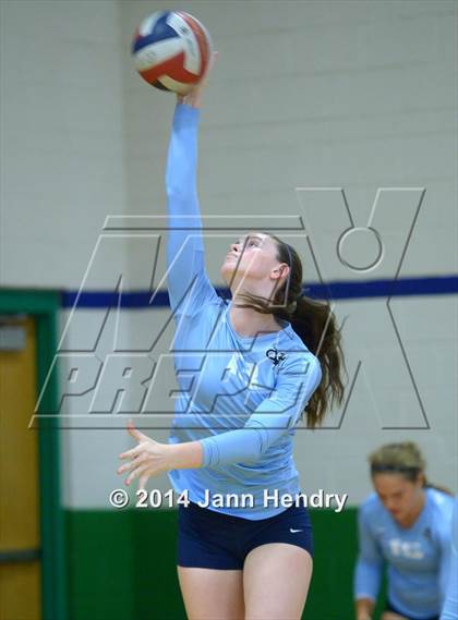 Thumbnail 3 in Valley Christian vs. Buchanan (Durango Fall Classic) photogallery.