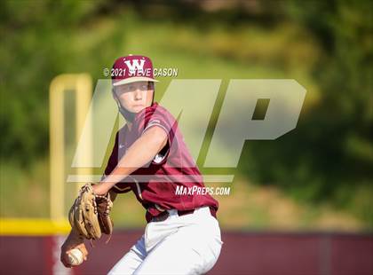 Thumbnail 2 in Ponderosa @ Whitney photogallery.