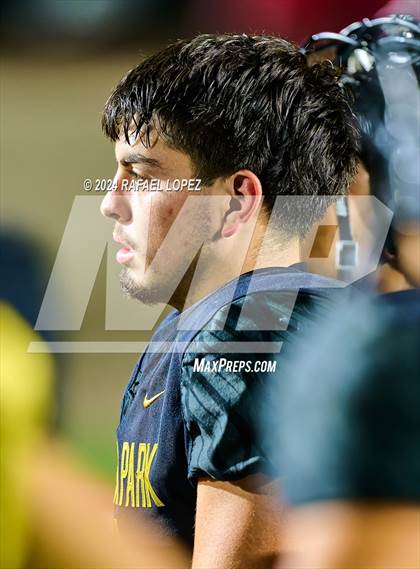 Thumbnail 2 in Port Arthur Memorial vs. Galena Park (UIL 5A D1 Football Bi-District) photogallery.