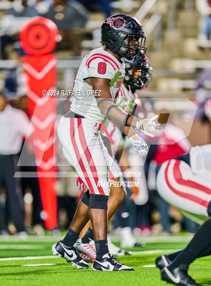 Thumbnail 2 in Port Arthur Memorial vs. Galena Park (UIL 5A D1 Football Bi-District) photogallery.