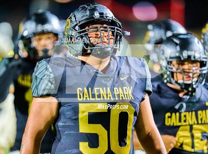 Thumbnail 1 in Port Arthur Memorial vs. Galena Park (UIL 5A D1 Football Bi-District) photogallery.