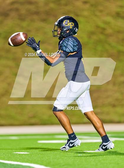 Thumbnail 3 in Port Arthur Memorial vs. Galena Park (UIL 5A D1 Football Bi-District) photogallery.