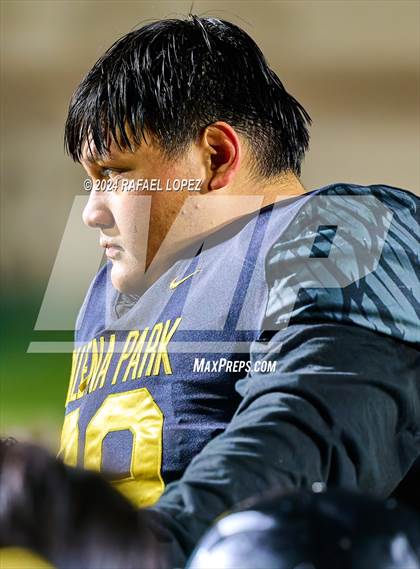 Thumbnail 3 in Port Arthur Memorial vs. Galena Park (UIL 5A D1 Football Bi-District) photogallery.