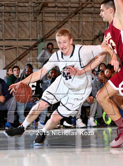 Thumbnail 2 in Cantwell-Sacred Heart vs. Loyola (Jordan Take Flight Challenge) photogallery.