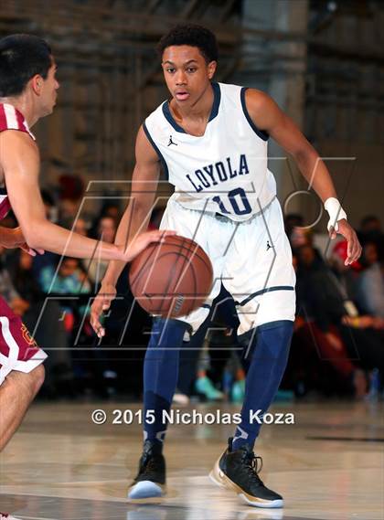 Thumbnail 2 in Cantwell-Sacred Heart vs. Loyola (Jordan Take Flight Challenge) photogallery.