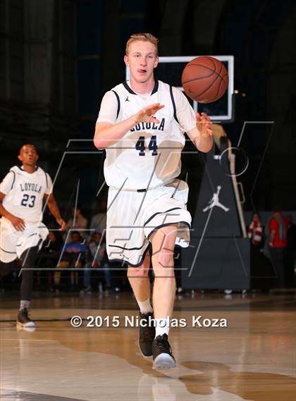 Thumbnail 3 in Cantwell-Sacred Heart vs. Loyola (Jordan Take Flight Challenge) photogallery.
