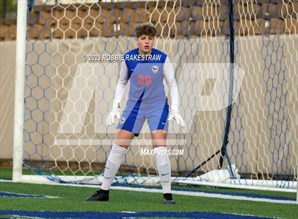 Thumbnail 3 in Salado vs. Castleberry (UIL 4A Soccer Division I Final) photogallery.