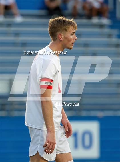 Thumbnail 3 in Salado vs. Castleberry (UIL 4A Soccer Division I Final) photogallery.