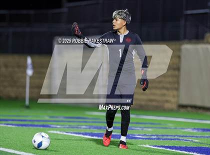Thumbnail 2 in Salado vs. Castleberry (UIL 4A Soccer Division I Final) photogallery.