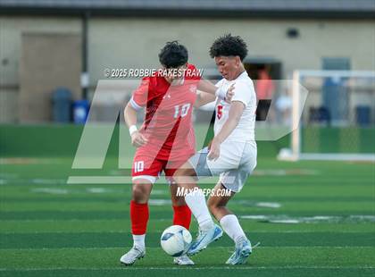 Thumbnail 3 in Salado vs. Castleberry (UIL 4A Soccer Division I Final) photogallery.