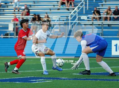 Thumbnail 1 in Salado vs. Castleberry (UIL 4A Soccer Division I Final) photogallery.