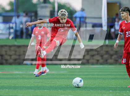 Thumbnail 3 in Salado vs. Castleberry (UIL 4A Soccer Division I Final) photogallery.