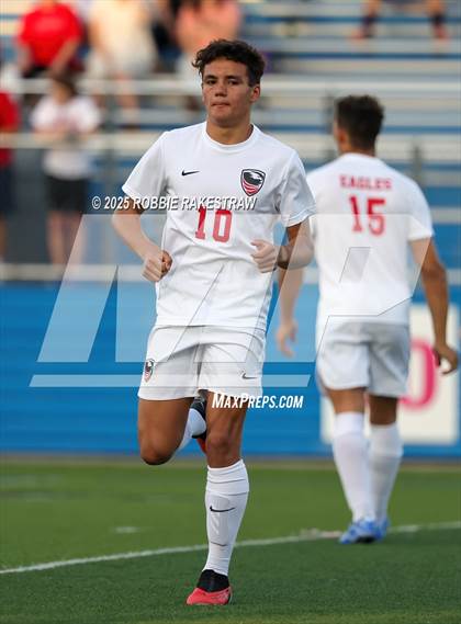 Thumbnail 2 in Salado vs. Castleberry (UIL 4A Soccer Division I Final) photogallery.