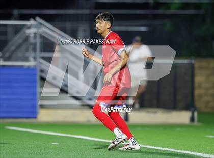 Thumbnail 2 in Salado vs. Castleberry (UIL 4A Soccer Division I Final) photogallery.