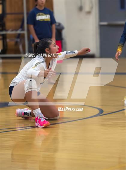 Thumbnail 2 in Orland @ Gridley photogallery.