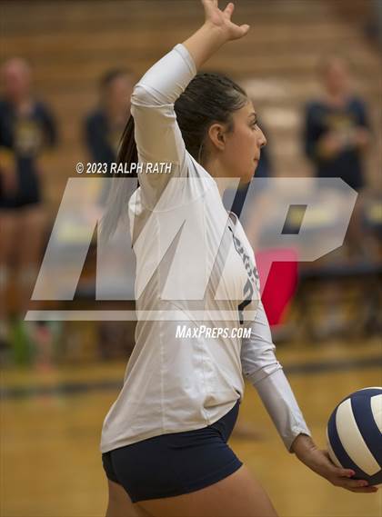 Thumbnail 3 in Orland @ Gridley photogallery.