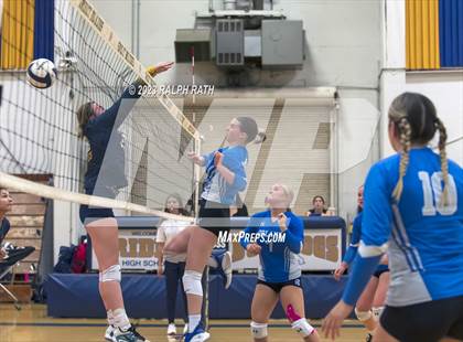 Thumbnail 1 in Orland @ Gridley photogallery.