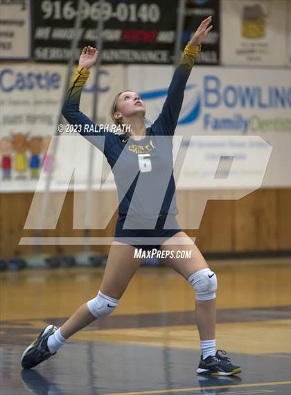 Thumbnail 2 in Orland @ Gridley photogallery.