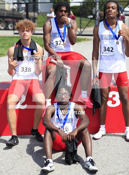 Thumbnail 1 in Fort Wayne North Side Relays photogallery.