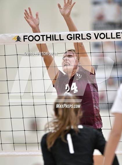 Thumbnail 2 in Laguna Beach @ Foothill (CIF State D1 Playoff) photogallery.