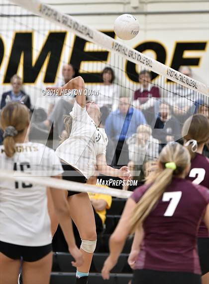Thumbnail 1 in Laguna Beach @ Foothill (CIF State D1 Playoff) photogallery.