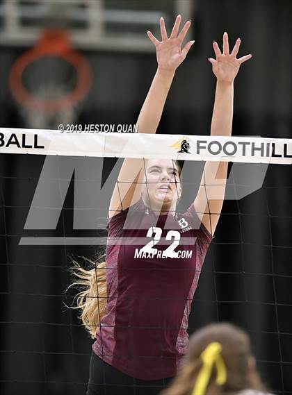 Thumbnail 2 in Laguna Beach @ Foothill (CIF State D1 Playoff) photogallery.