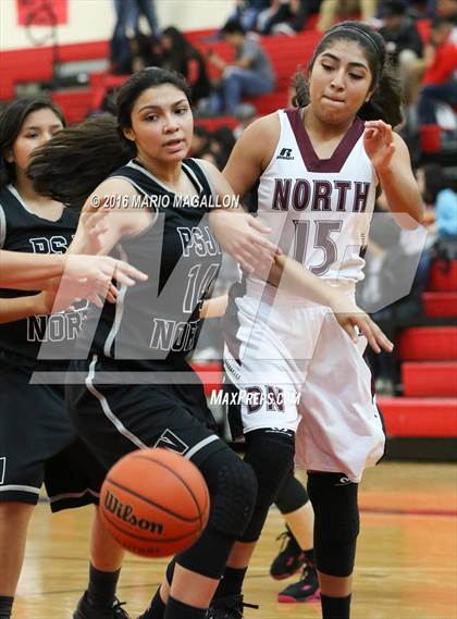 Thumbnail 2 in Pharr-San Juan-Alamo North vs Donna North  (La Joya Pack Tournament) photogallery.